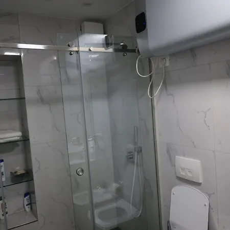 Apartman Roshi Tirana
